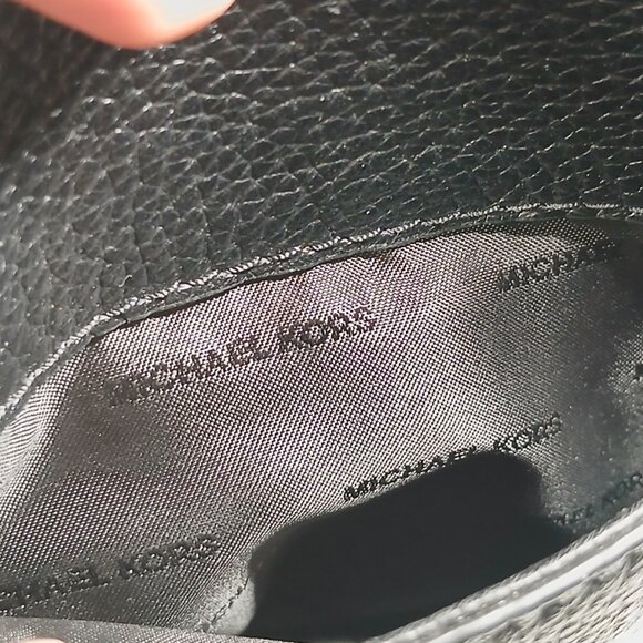 Michael Kors Jet Set Medium Shoulder Bag Black Pebbled Leather Gold Chain EUC - Picture 2 of 16